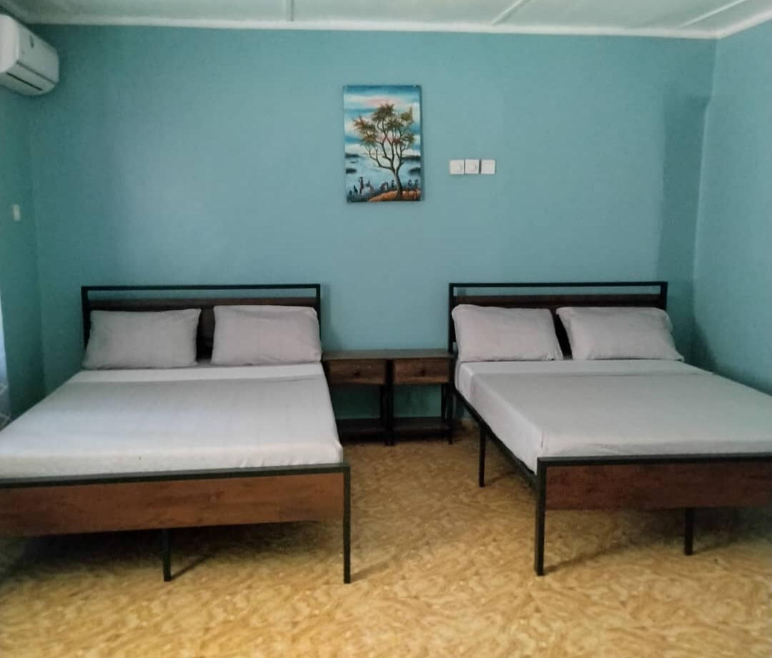 Two Queen beds, sleeps 4 Two Queen beds, sleeps 4