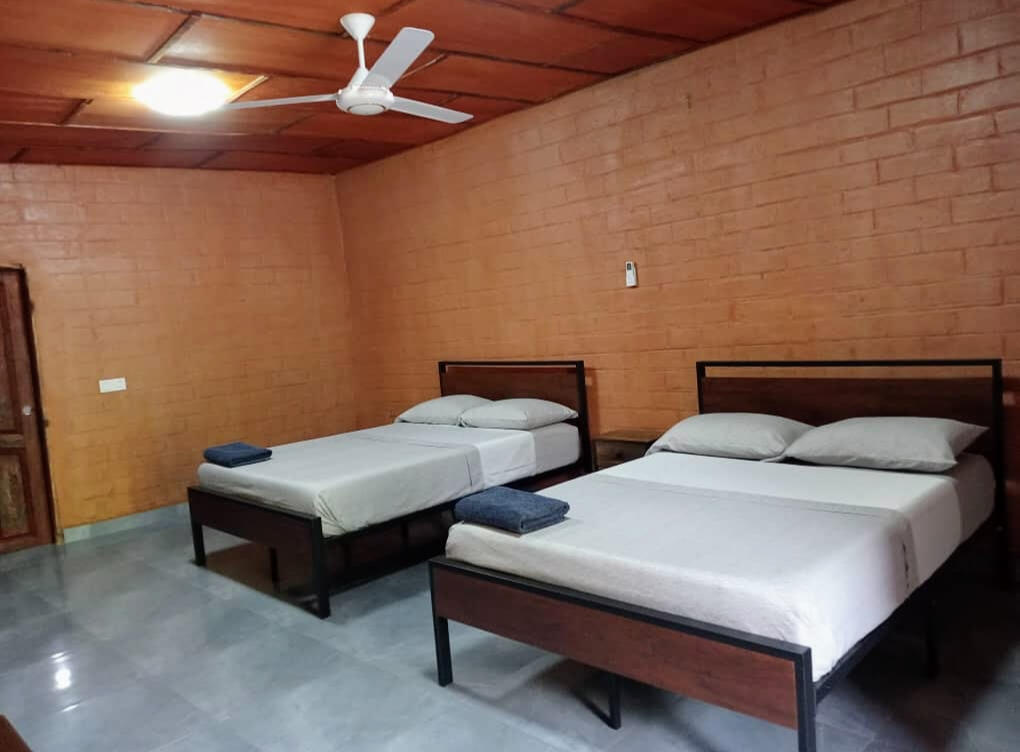 Two Queen beds, sleeps 4 Two Queen beds, sleeps 4