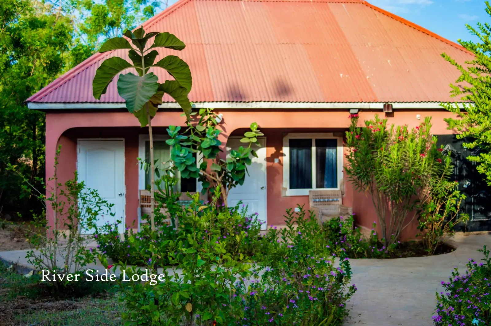 Riverside Lodge Bansang gallery photo 2